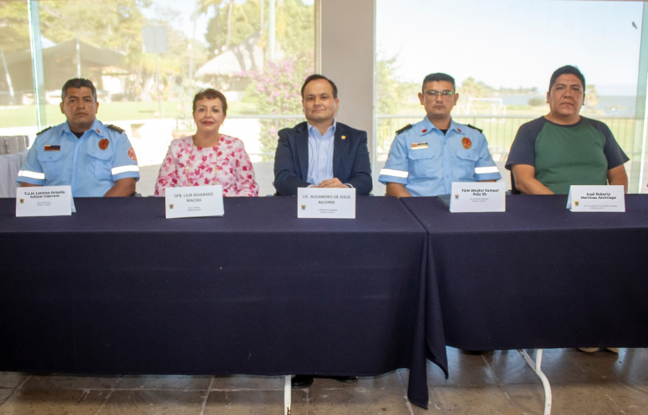 En este momento estás viendo Anuncian nuevos nombramientos en Dirección de Protección Civil y Bomberos