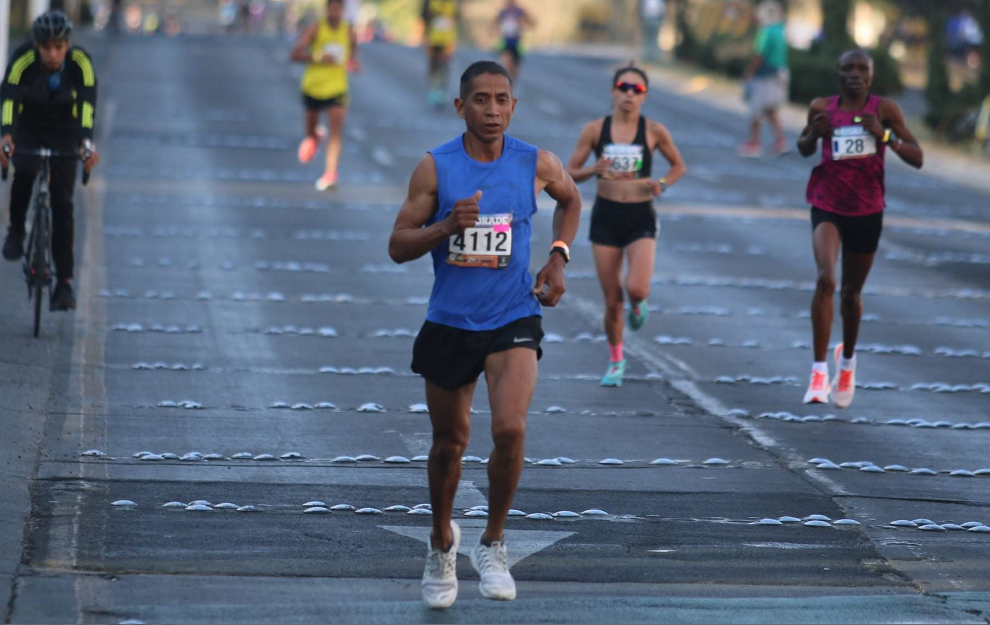 Lee más sobre el artículo Corredor de Chapala logra quinto lugar en Medio Maratón de Zapopan
