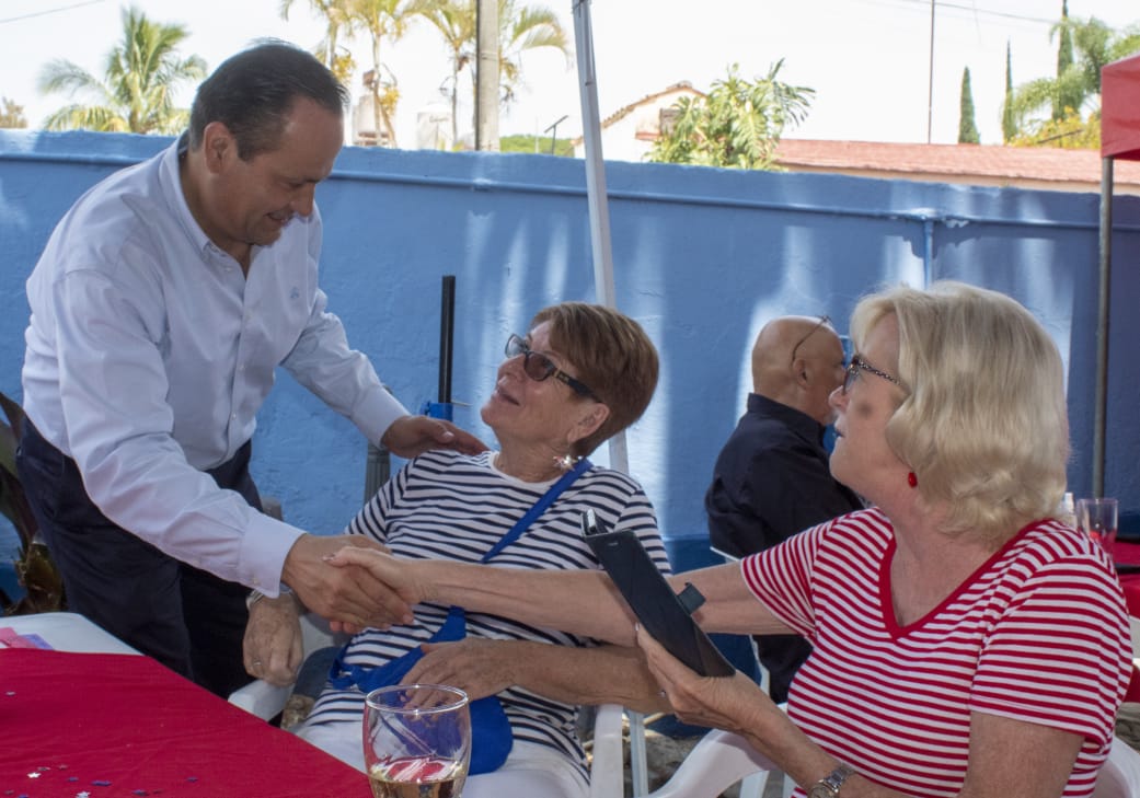 En este momento estás viendo Celebran en Chapala el Día de la Independencia de EU