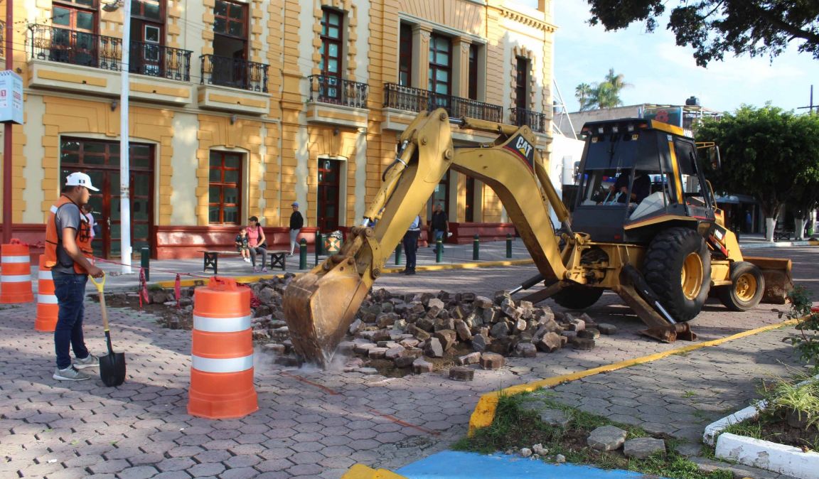 En este momento estás viendo Arranca mejoramiento de imagen urbana en Avenida Madero