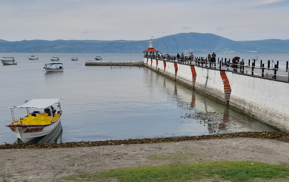 En este momento estás viendo Premian a ganador de los pronósticos del nivel del Lago de Chapala