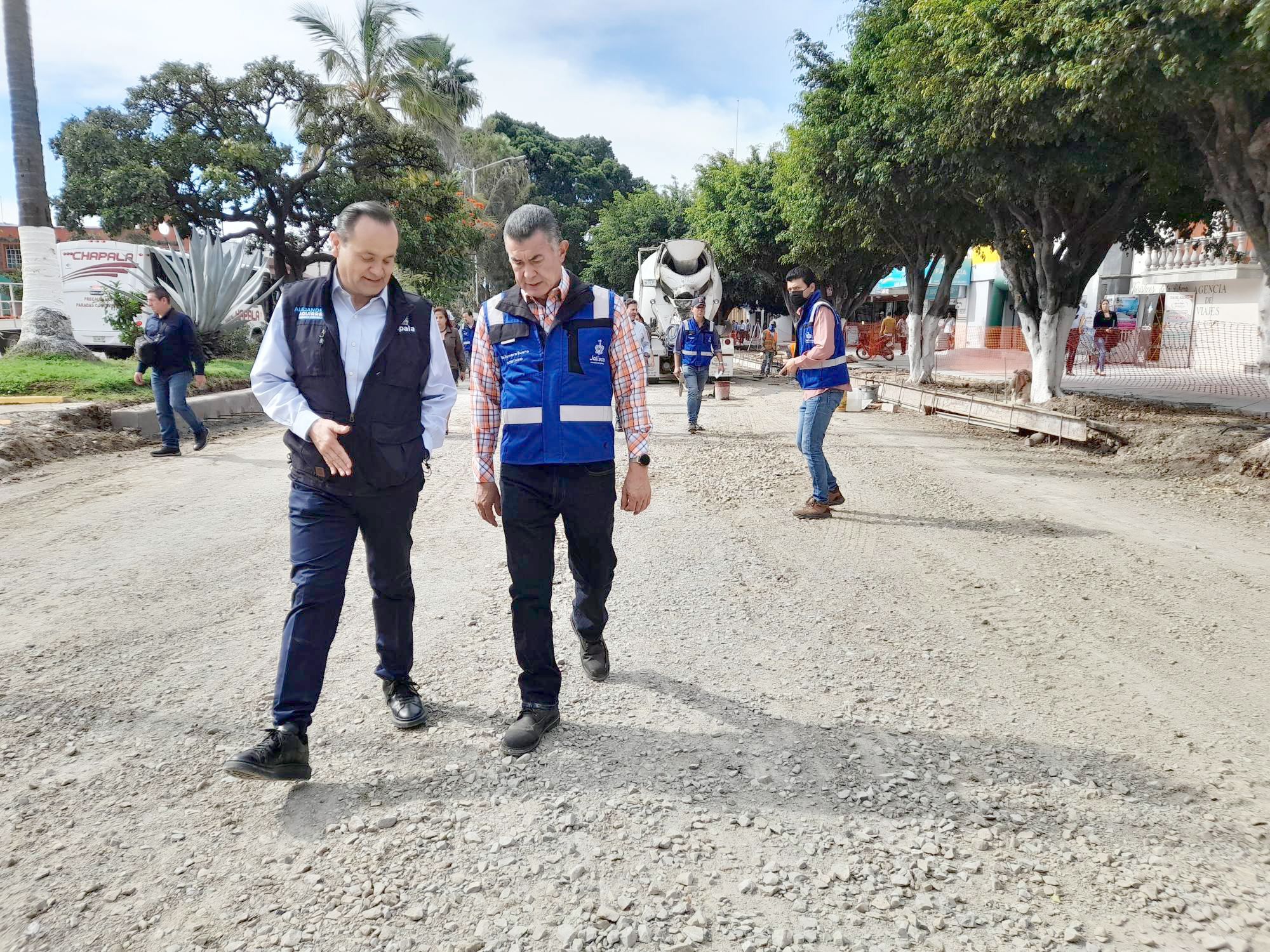 En este momento estás viendo Supervisan obra de rehabilitación de la Avenida Madero en Chapala