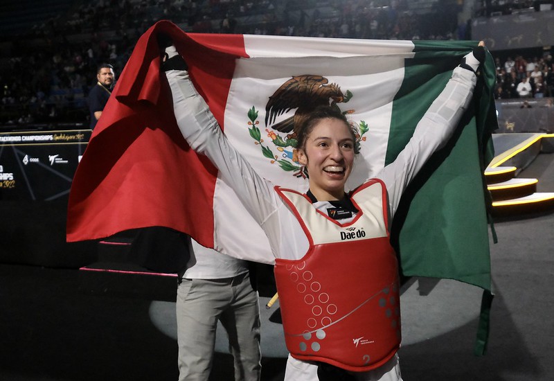 En este momento estás viendo <strong>Oro para Daniela Souza en el Mundial de Taekwondo</strong>