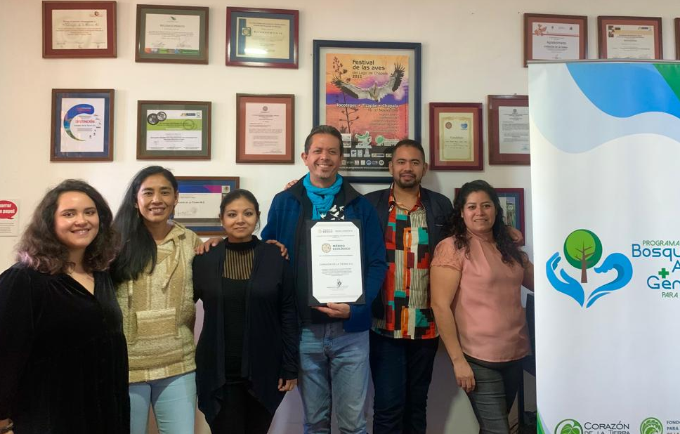 En este momento estás viendo Recibe Instituto Corazón de la Tierra Mención Honorífica por Mérito Ecológico