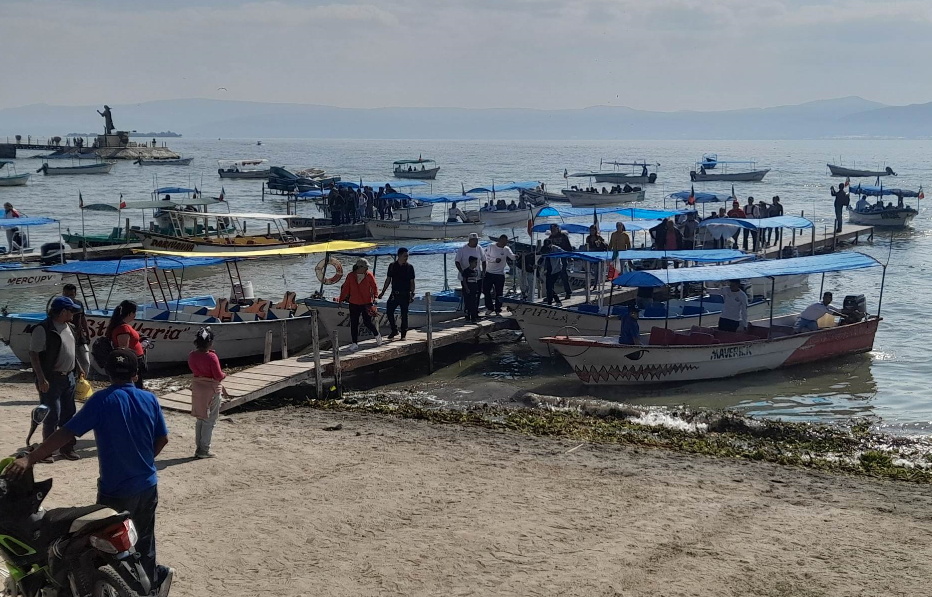 En este momento estás viendo Aumenta 10% afluencia de visitantes por vacaciones navideñas en la ribera de Chapala