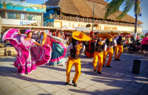 Lee más sobre el artículo Resurge la comunidad dancística de la ribera de Chapala con evento por el Día Internacional de la Danza