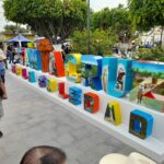 Alejandro Aguirre inaugura letras monumentales en Santa Cruz de la Soledad