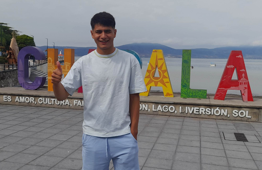 En este momento estás viendo Futbolista de Chapala busca hacer carrera en España