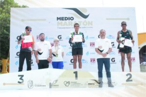 Lee más sobre el artículo Atleta de Chapala finaliza en segundo lugar del XIII Medio Maratón Contra las Adicciones