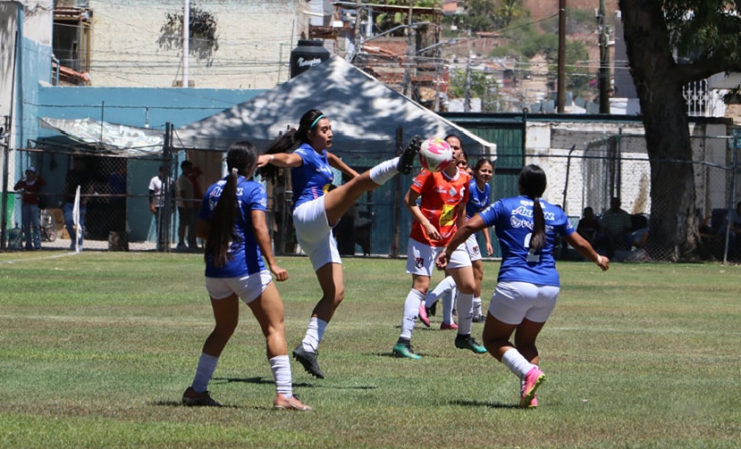 Lee más sobre el artículo En el clásico regional, Chapala golea 3-0 a Jocotepec