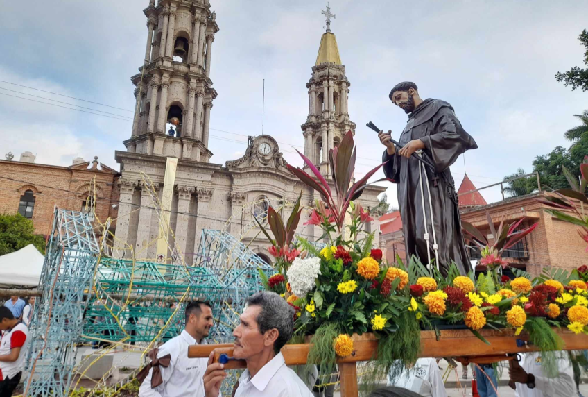 En este momento estás viendo Por arrancar, las fiestas patronales en honor a San Francisco de Asís