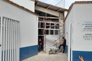 Lee más sobre el artículo Eliminan riesgo en el Coliseo Municipal de Chapala