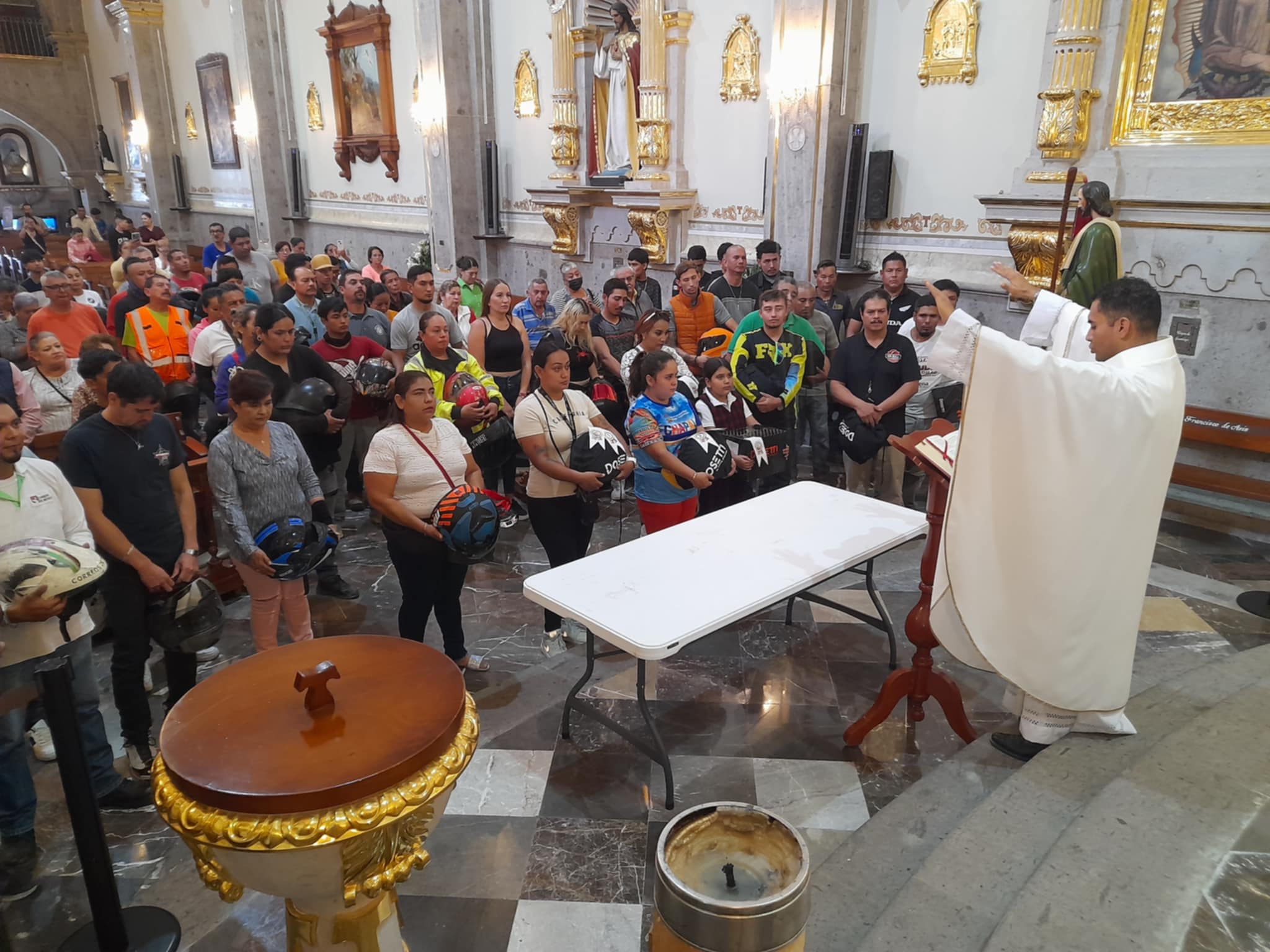 Lee más sobre el artículo Encomiendan a motociclistas de Chapala al patrocinio de San Judas Tadeo