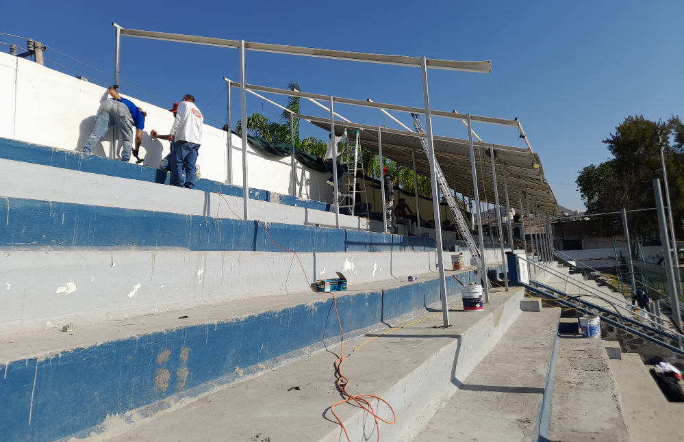En este momento estás viendo Inicia construcción de domo en el “Juan Rayo” de Chapala