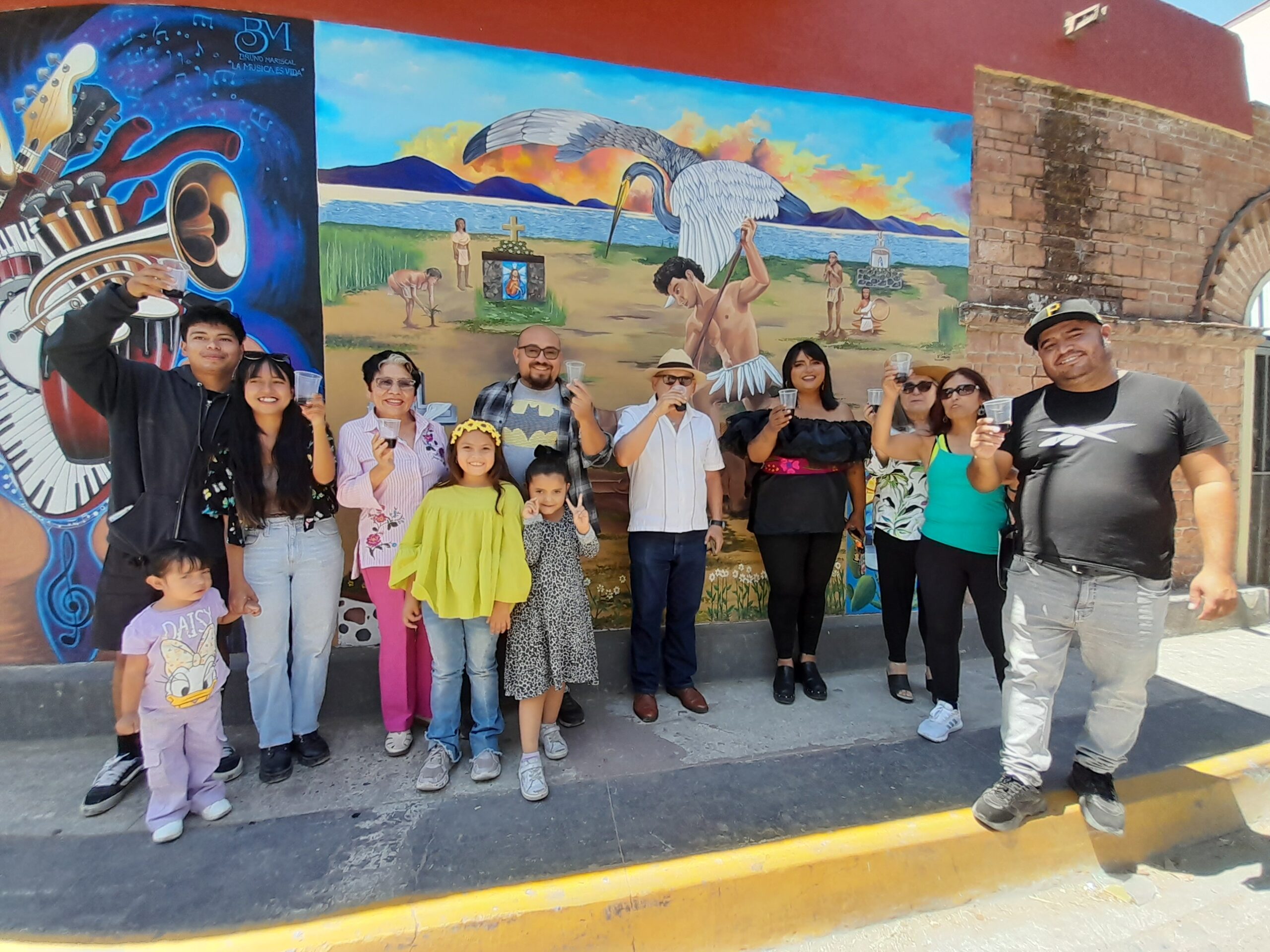 Lee más sobre el artículo Plasma en mural antigua tradición de San Antonio Tlayacapan
