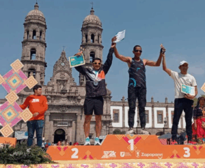 Lee más sobre el artículo Alberto Arrayga se corona en el 36 Medio Maratón Internacional de Zapopan
