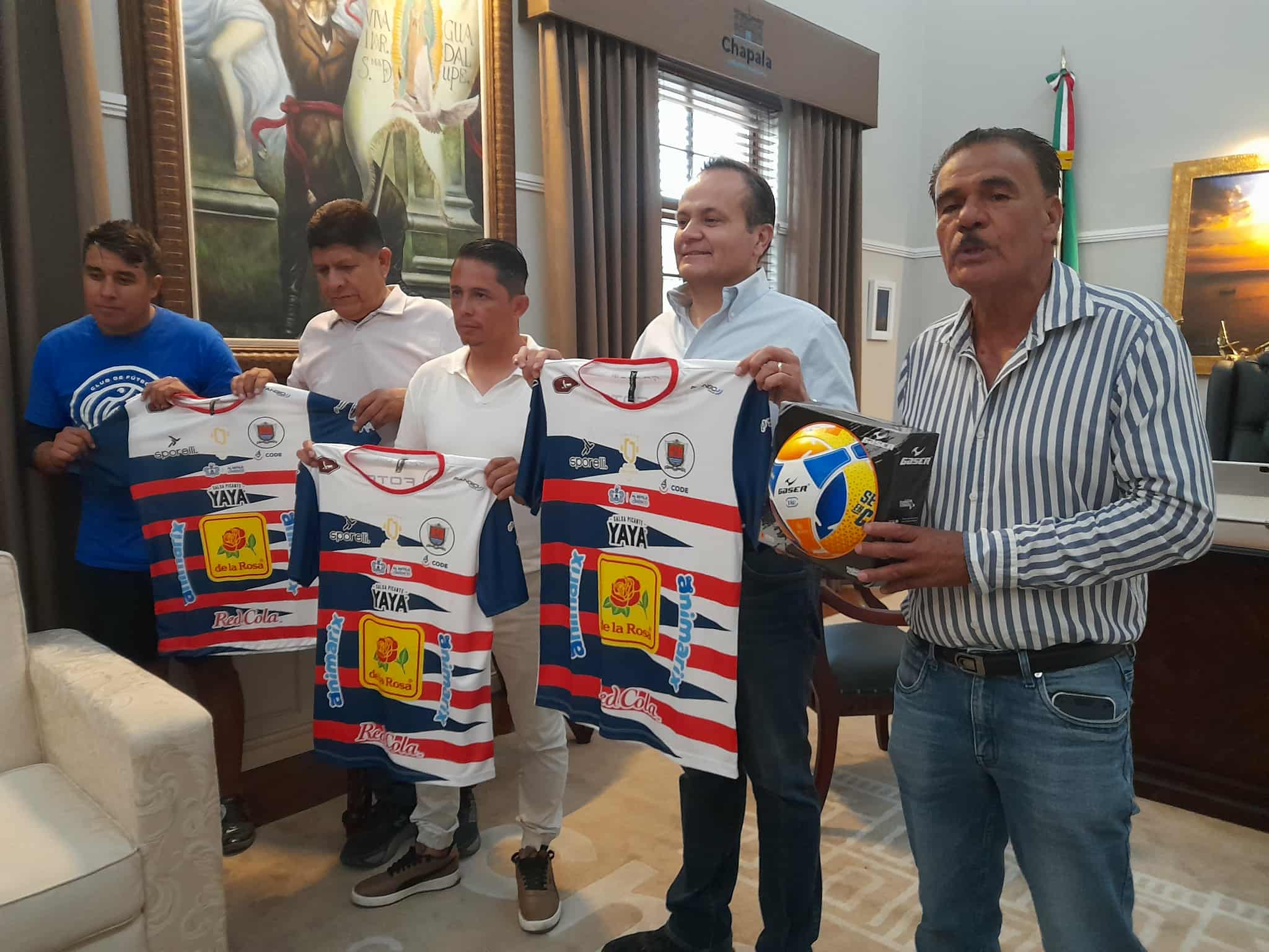 En este momento estás viendo Presentan uniforme de Chapala para la Copa Jalisco 2025