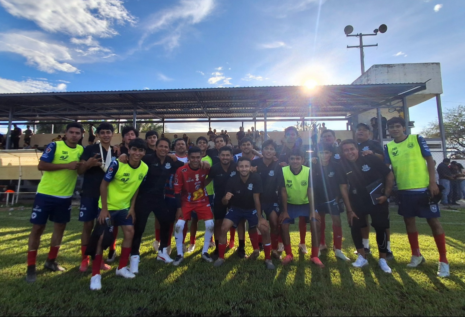 En este momento estás viendo Partido Chapala-Tizapán el Alto terminó en cero y con dos expulsiones