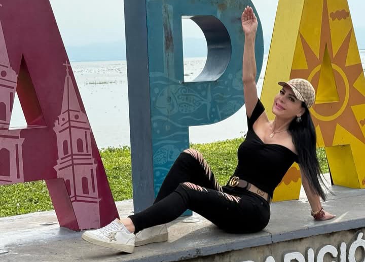 En este momento estás viendo Maribel Guardia graba película en Chapala