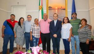 Lee más sobre el artículo Por fin, autoridades y sindicatos de Chapala firman las condiciones generales de trabajo