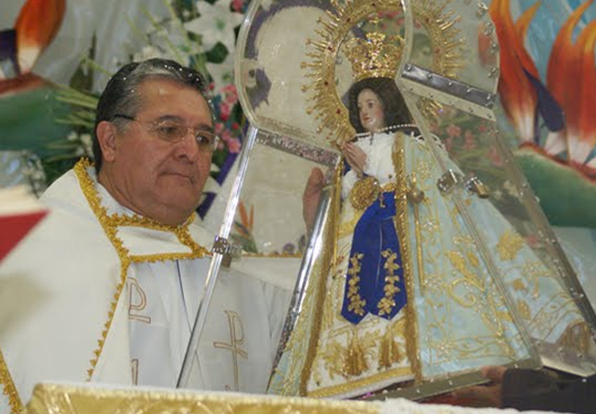 En este momento estás viendo Falleció el ex párroco de Chapala, José Santos Cervantes