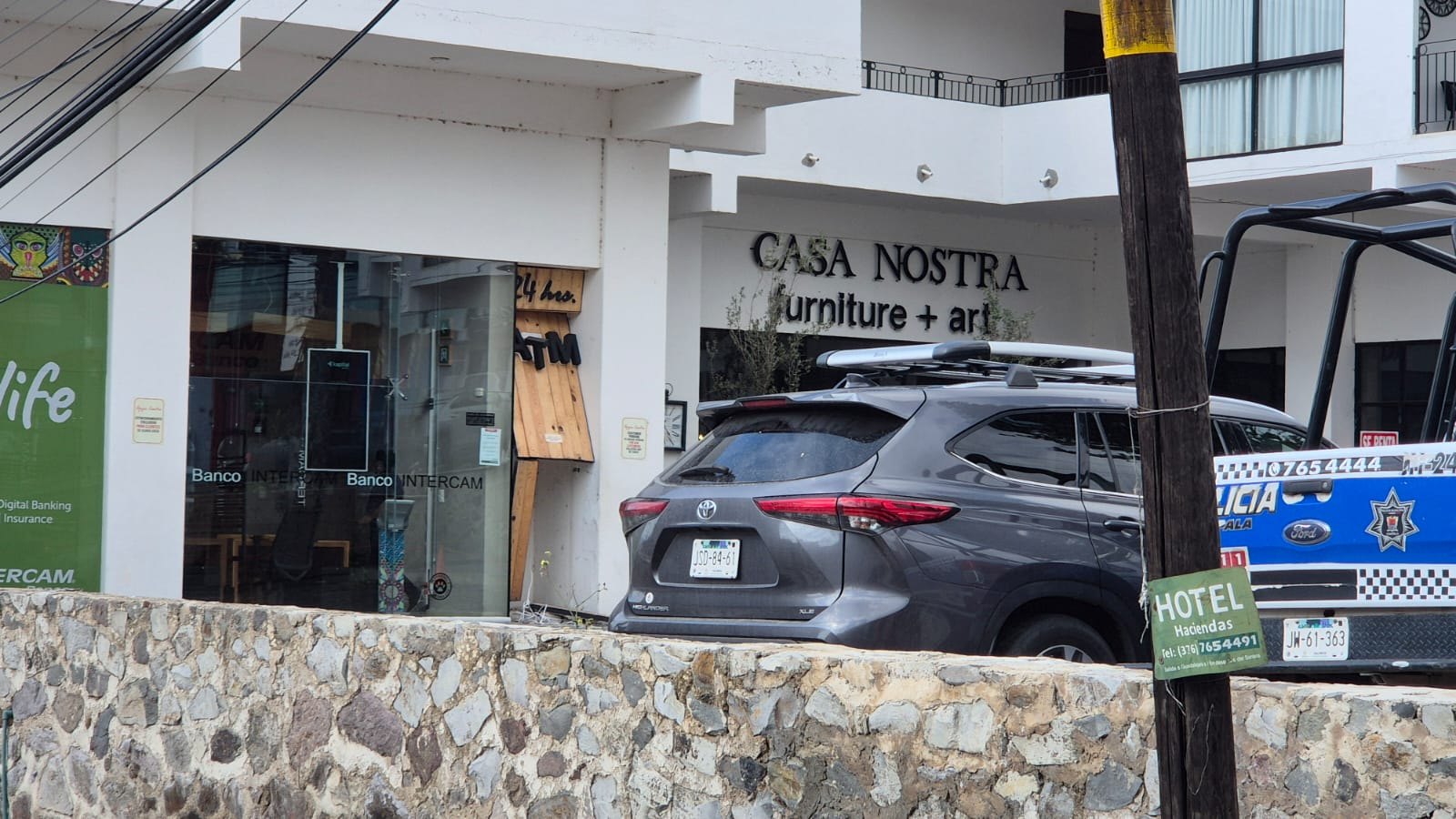 En este momento estás viendo Arrancan cajero automático en Ajijic y se lo llevan