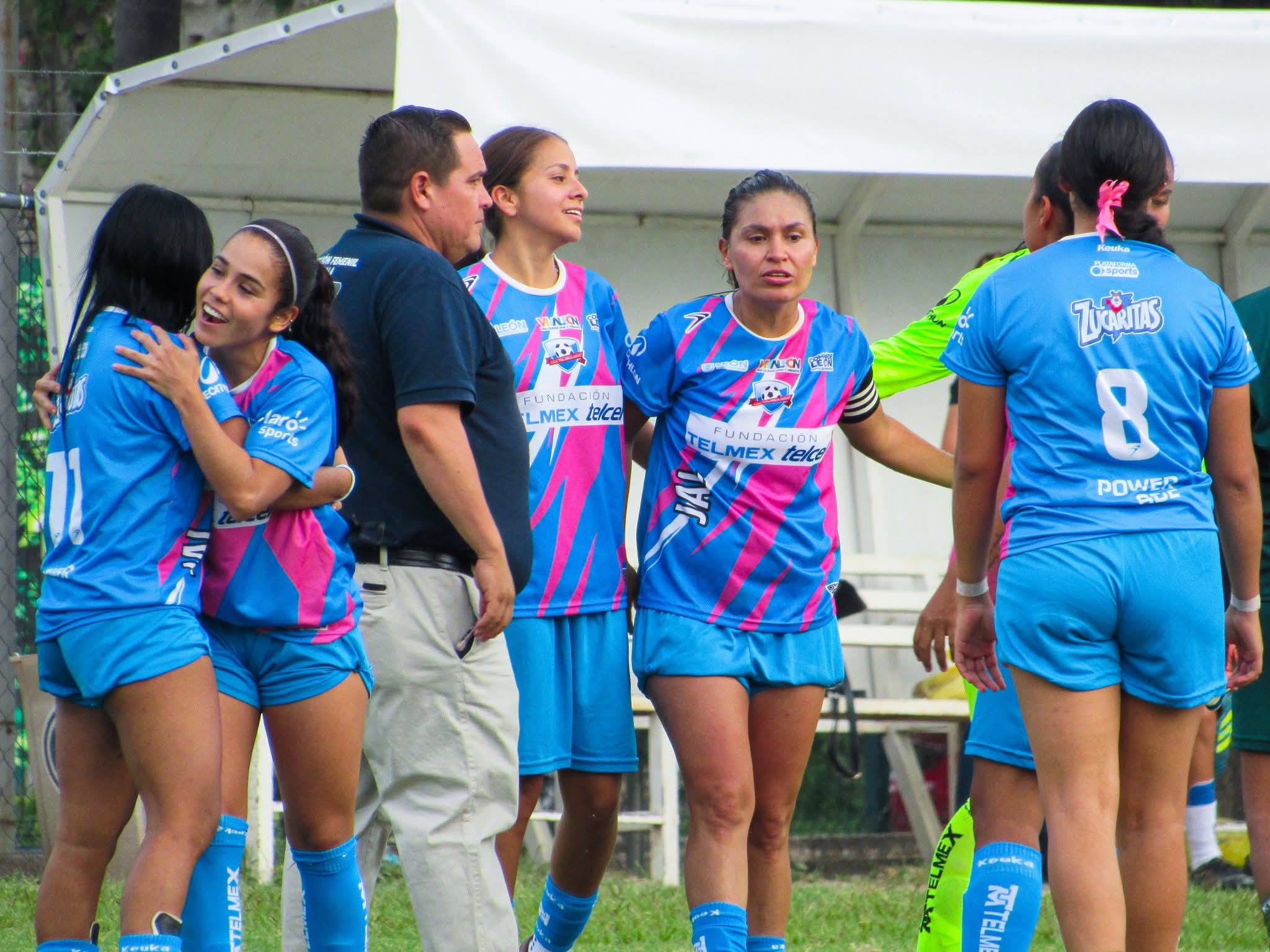 Lee más sobre el artículo Jugadoras de Chapala siguen invictas y aspiran al título de la Copa Telmex-Telcel 2025