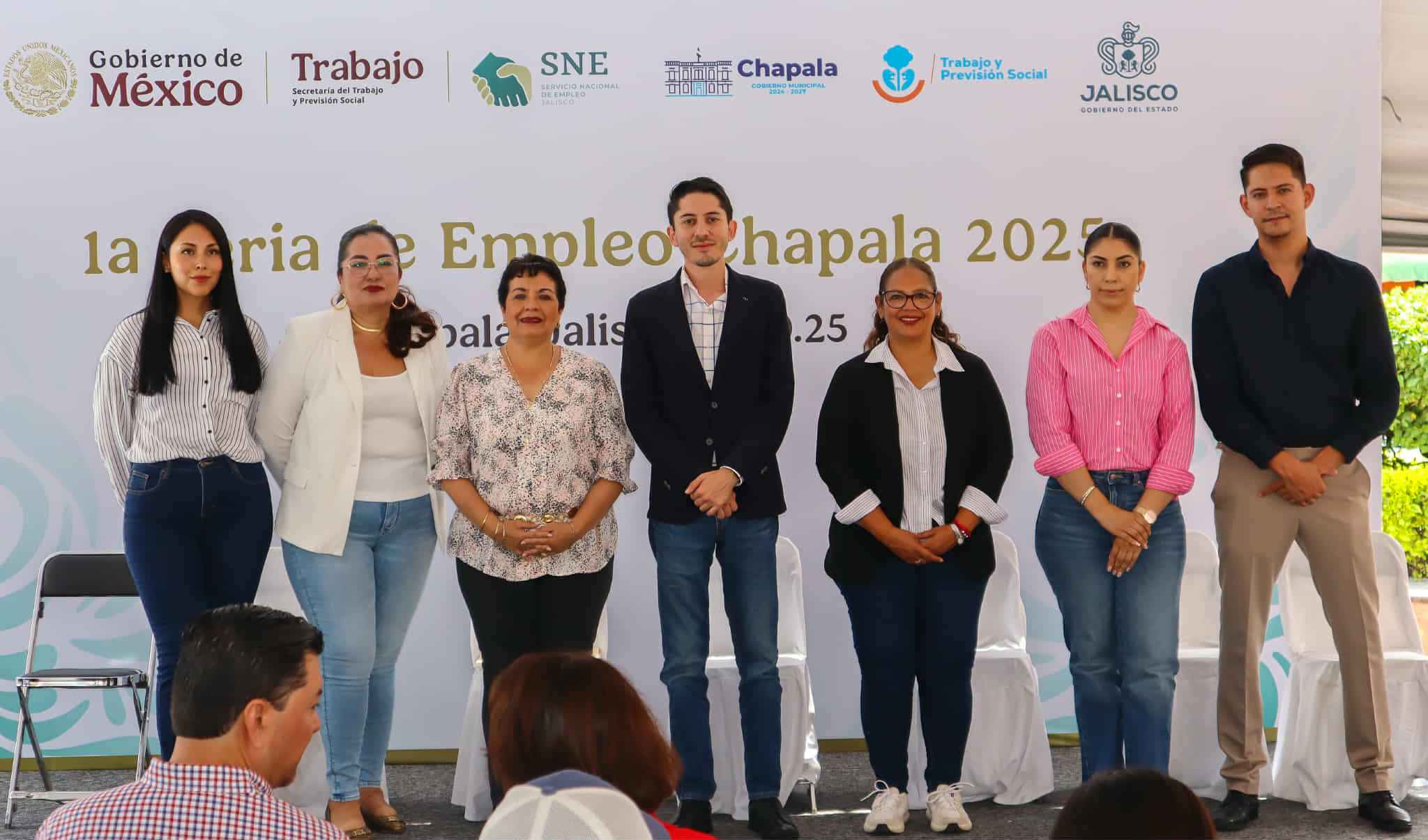 Lee más sobre el artículo Ofertan más de 300 vacantes en la primera Feria de Empleo en Chapala