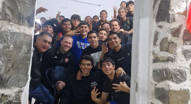 Lee más sobre el artículo Charales de Chapala mantiene su paso triunfador