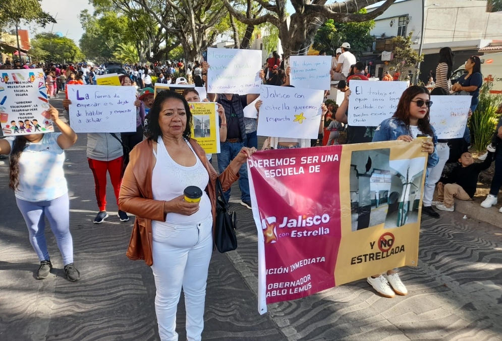 Lee más sobre el artículo Piden la reparación “urgente” de escuela de Chapala