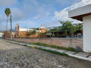 Lee más sobre el artículo Construirán campanario en Cristo Rey y nueva capilla del Refugio en Chapala