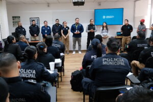 Lee más sobre el artículo Capacita IJCF a policías de Chapala para fortalecer habilidades como primeros respondientes