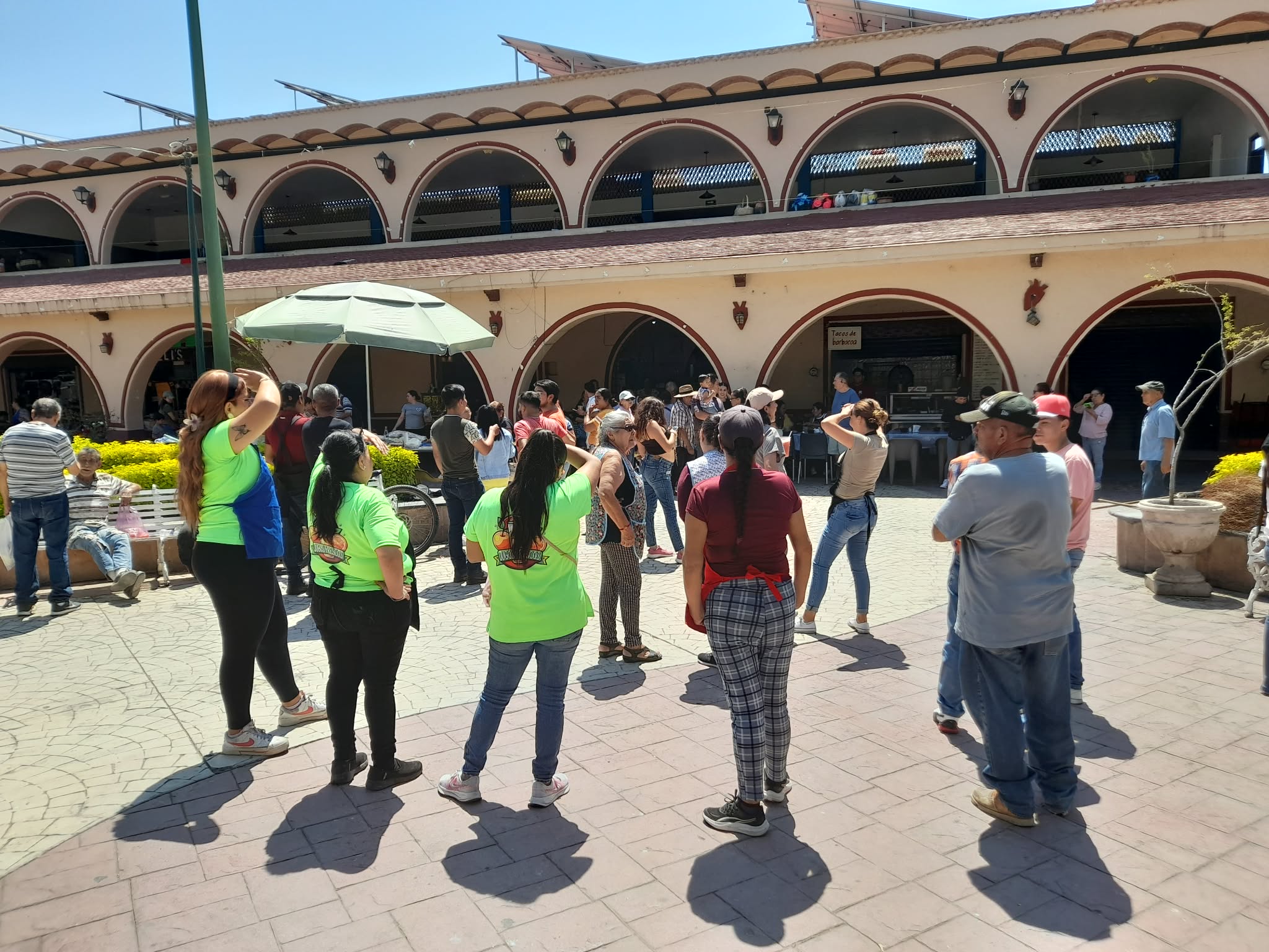 Lee más sobre el artículo Por primera vez, el Mercado Municipal de Chapala participa en el Macro-Simulacro Nacional 2026