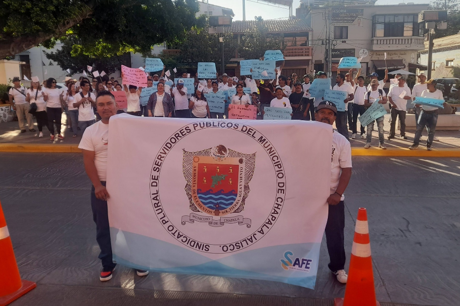 Lee más sobre el artículo Sindicato de Chapala se manifiesta y pide respeto a la base trabajadora