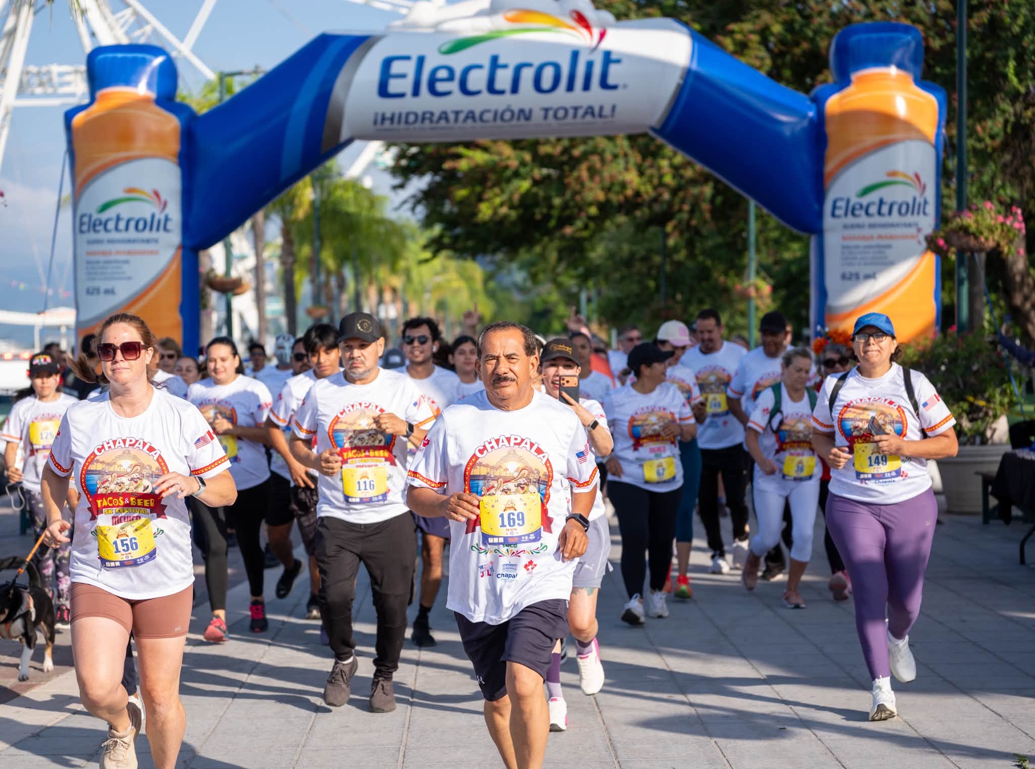 En este momento estás viendo Tacos N’ Beer 5K hace historia con su primera edición en Chapala