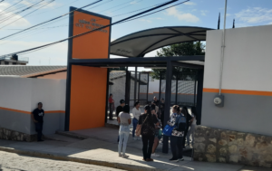 Lee más sobre el artículo Regresan a clases alumnos del preescolar “Niños Héroes” de Chapala, pese a obra inconclusa