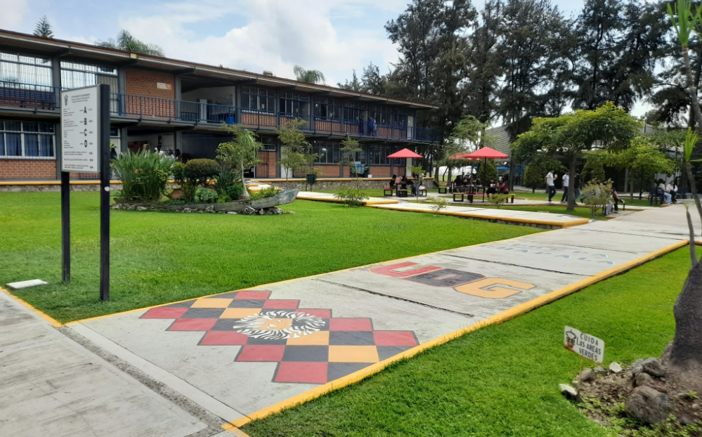 En este momento estás viendo Aprueban construcción de nuevo módulo de aulas en la preparatoria de Chapala